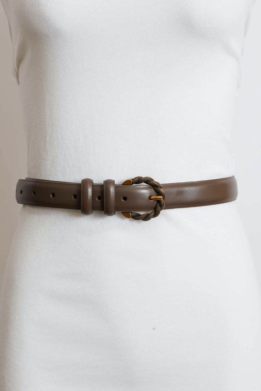 Leisha Belt