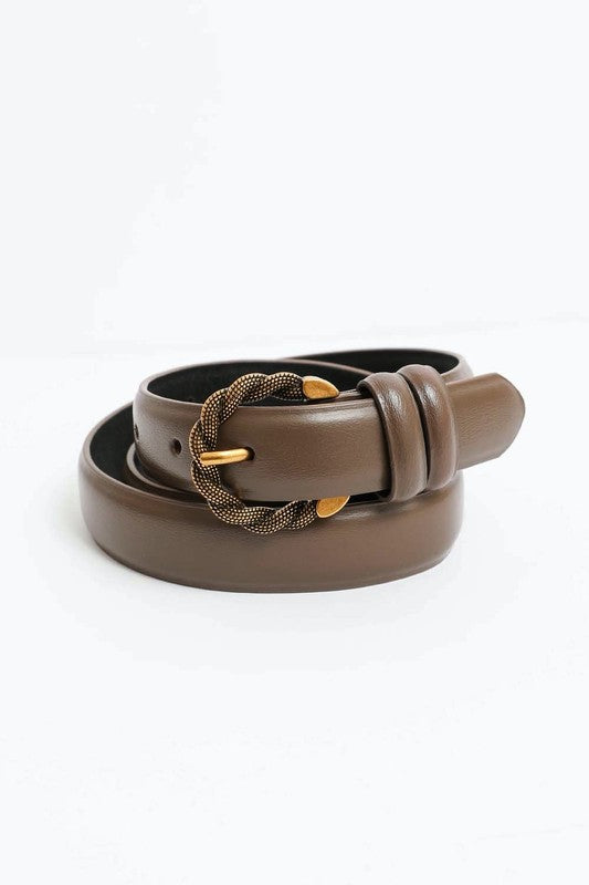 Leisha Belt