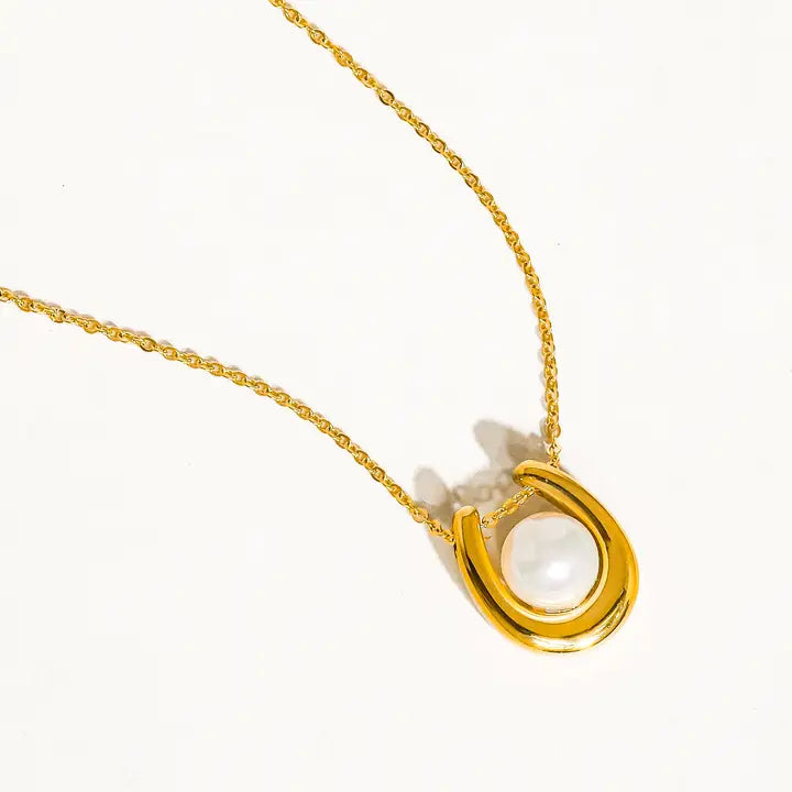 Cara 18K Gold Filled Pearl Necklace