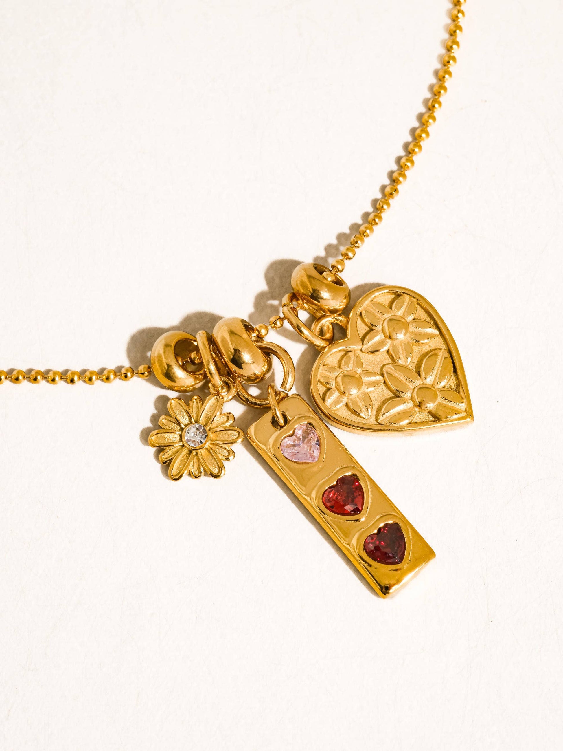 Evarose 18K Gold Non-Tarnish Floral Heart Charm Necklace