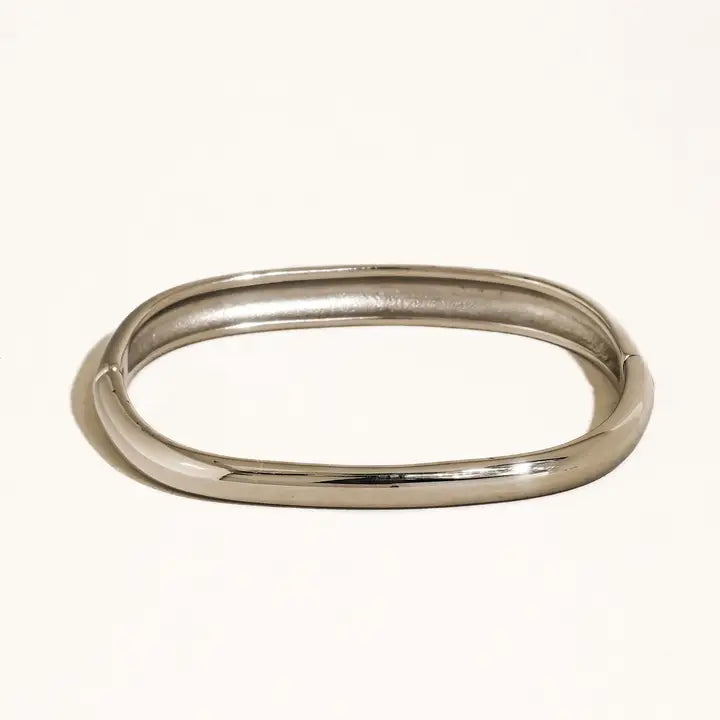 Leona 18K Gold Filled Bangle