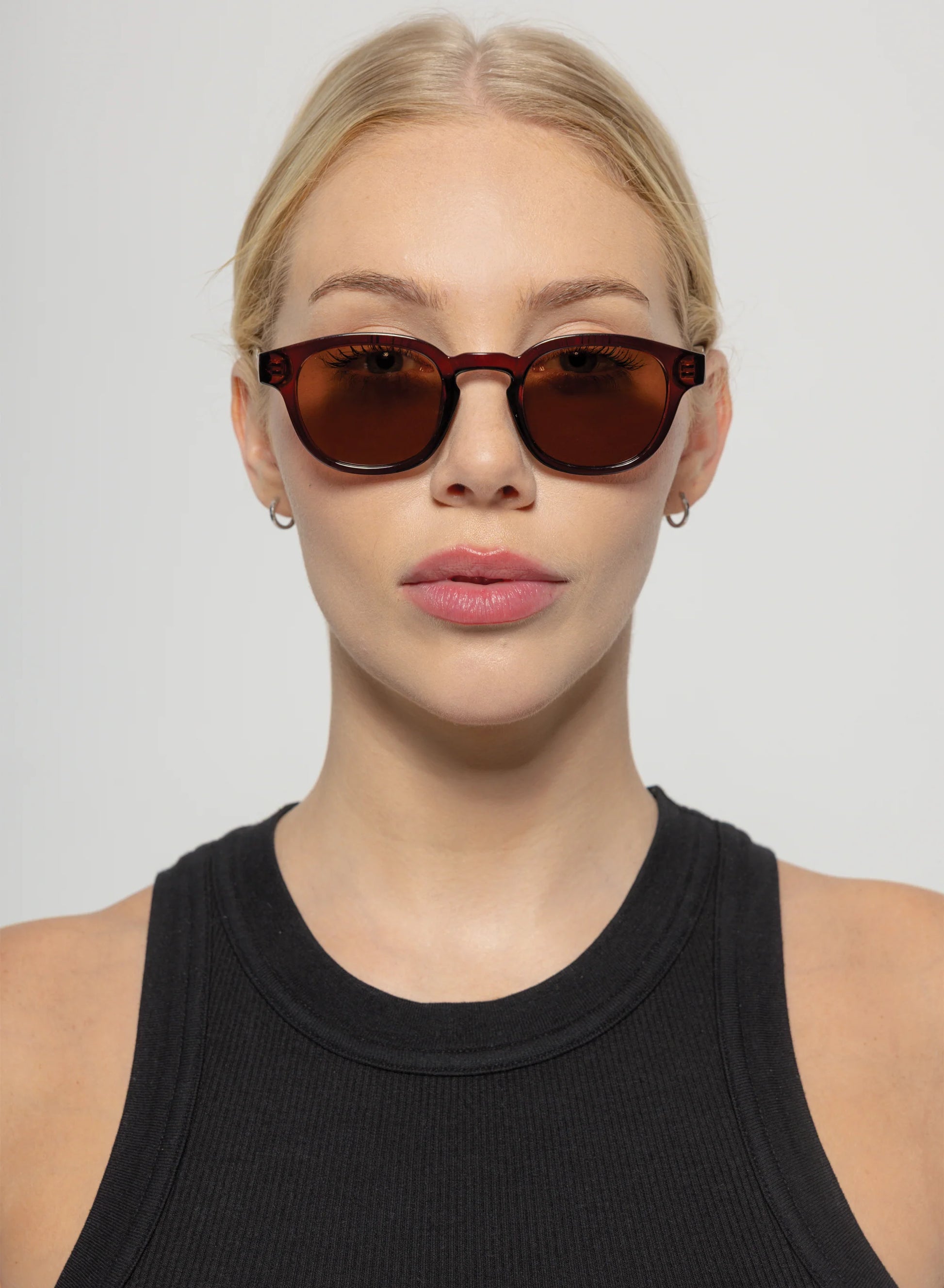 Summer Sunnies by Otra