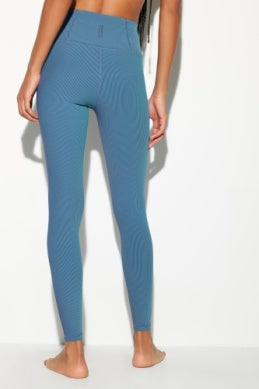 Lotus 7/8 Legging Spiritual Gangster