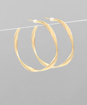Open image in slideshow, Lizzy 14K Gold Dipped Hoops
